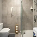 Old Cozy One Bedroom 里加