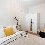 Old Cozy One Bedroom