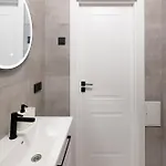 Apartment Old Cozy One Bedroom *