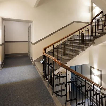 Apartment Old Cozy One Bedroom