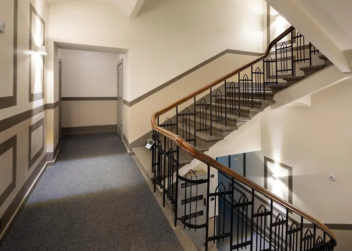 Apartment Old Cozy One Bedroom