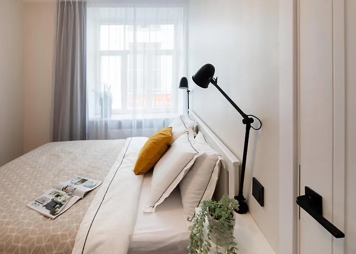 Old Cozy One Bedroom