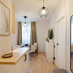 Old Cozy One Bedroom